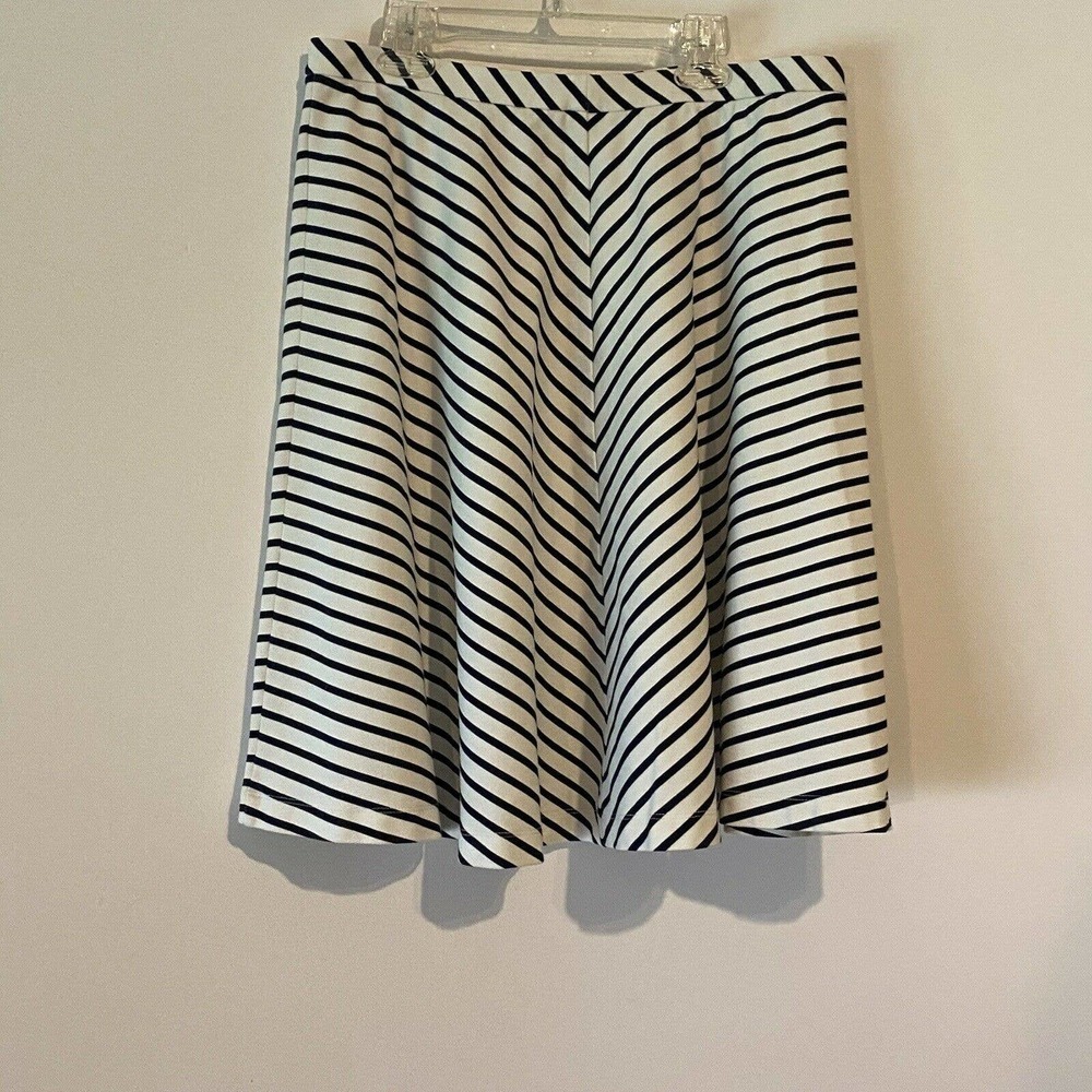 𝅺LANDS End Skirt Rayon White Blue Medium 10-12